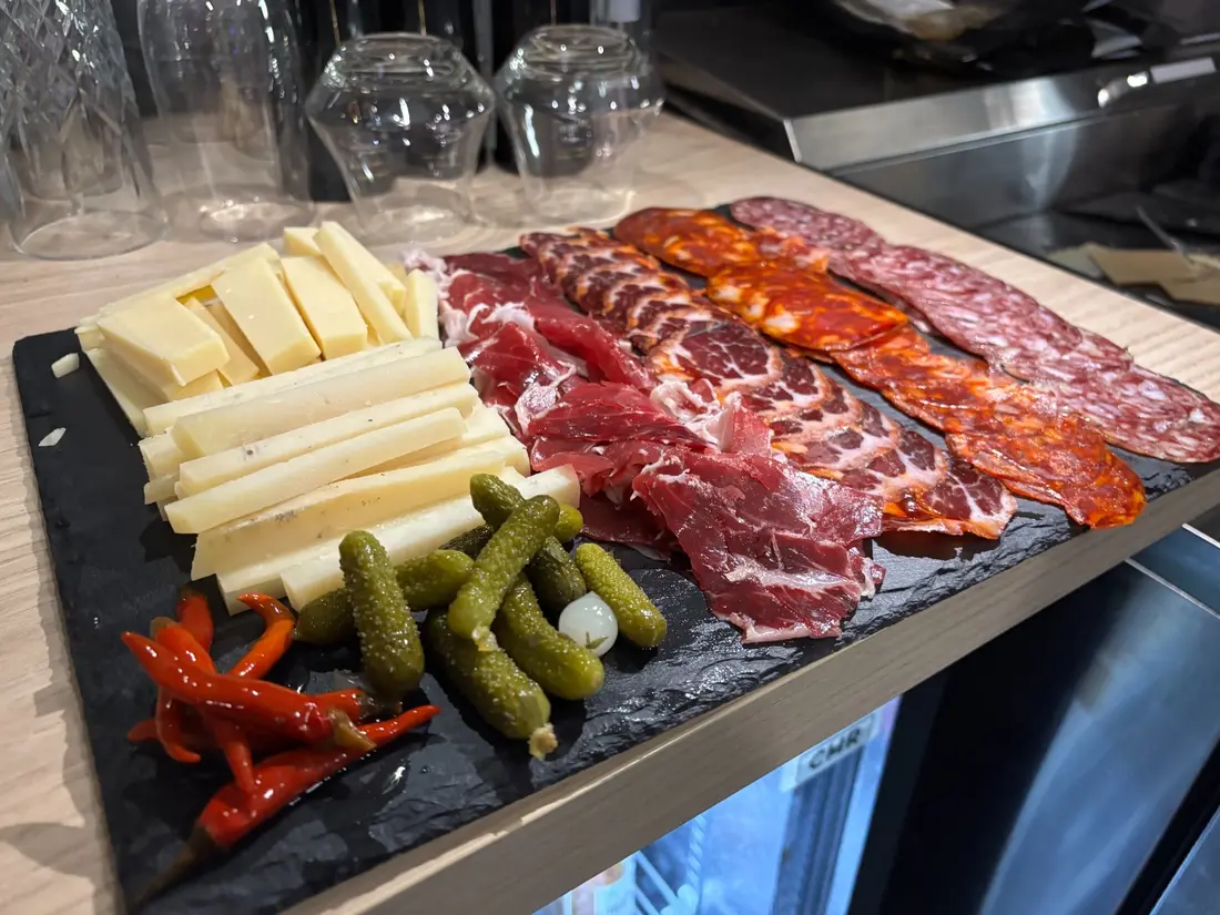 Planche Charcuterie Ibérique et Fromage Bellota Bar Biganos