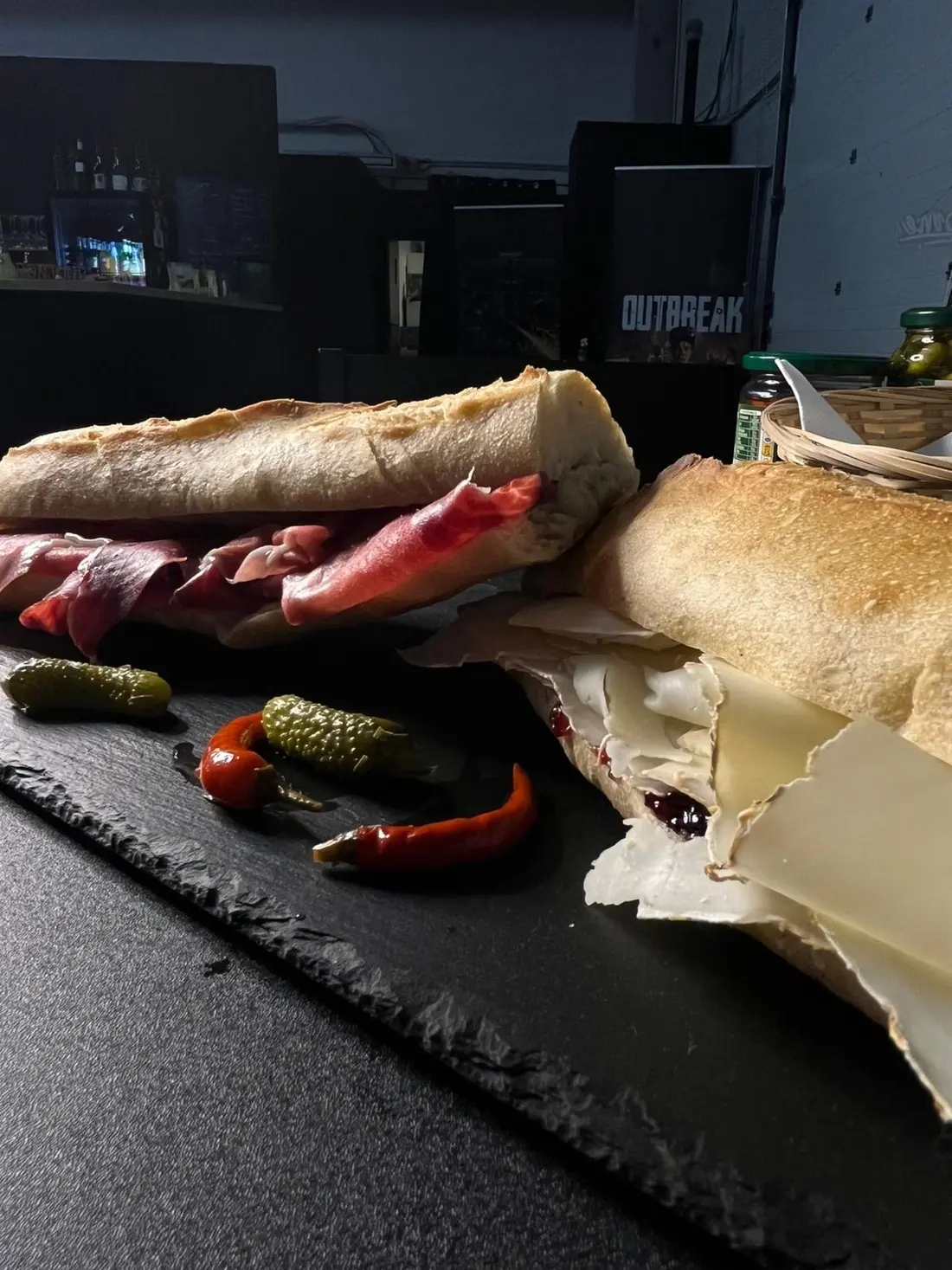 Sandwichs Bellota et Brebis Basque Bar Biganos